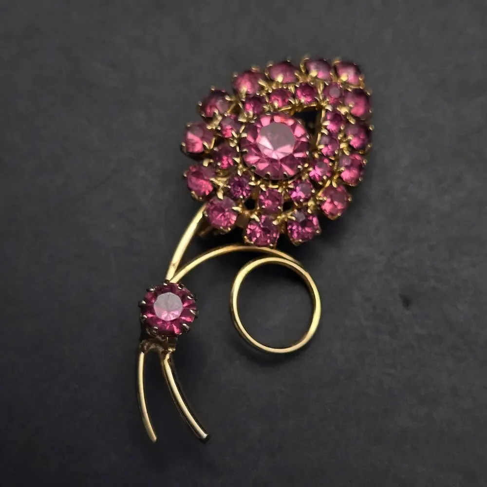 Vintage‎ Pink Rhinestone Flower Brooch Gold Tone Floral 1960s Glam Jewelry